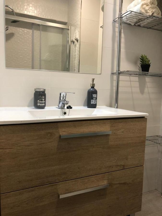 Apartamento En Av Gabriel Miro - *